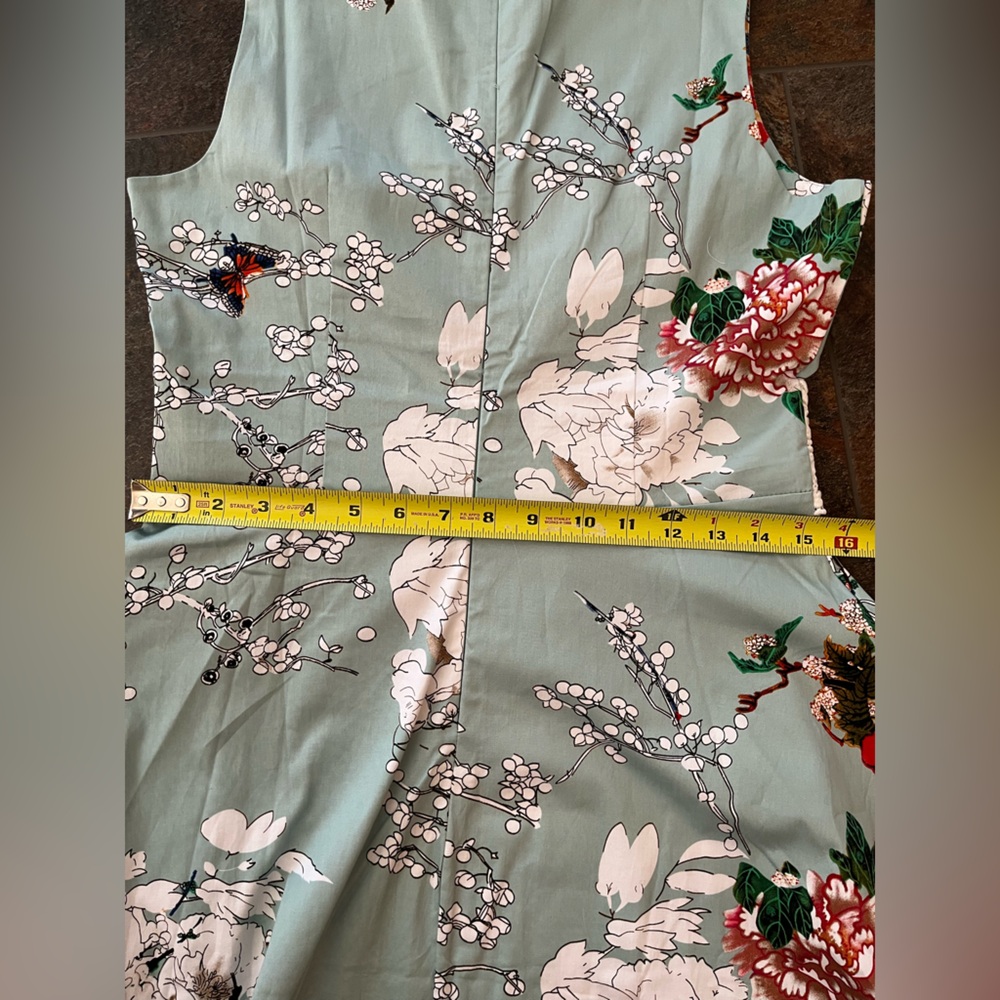 New cottagecore green floral flared sleeveless party/cocktail dress. Size medium - Picture 12 of 12